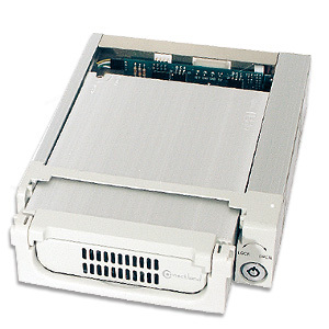 RACK AMOVIBLE 5¼' EN ALUMINIUM POUR DISQUE DUR SERIAL-ATA 3½'